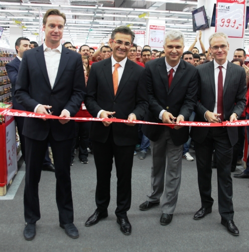 media-markt-sanliurfa-magazasini-acti-5165863_6793_o